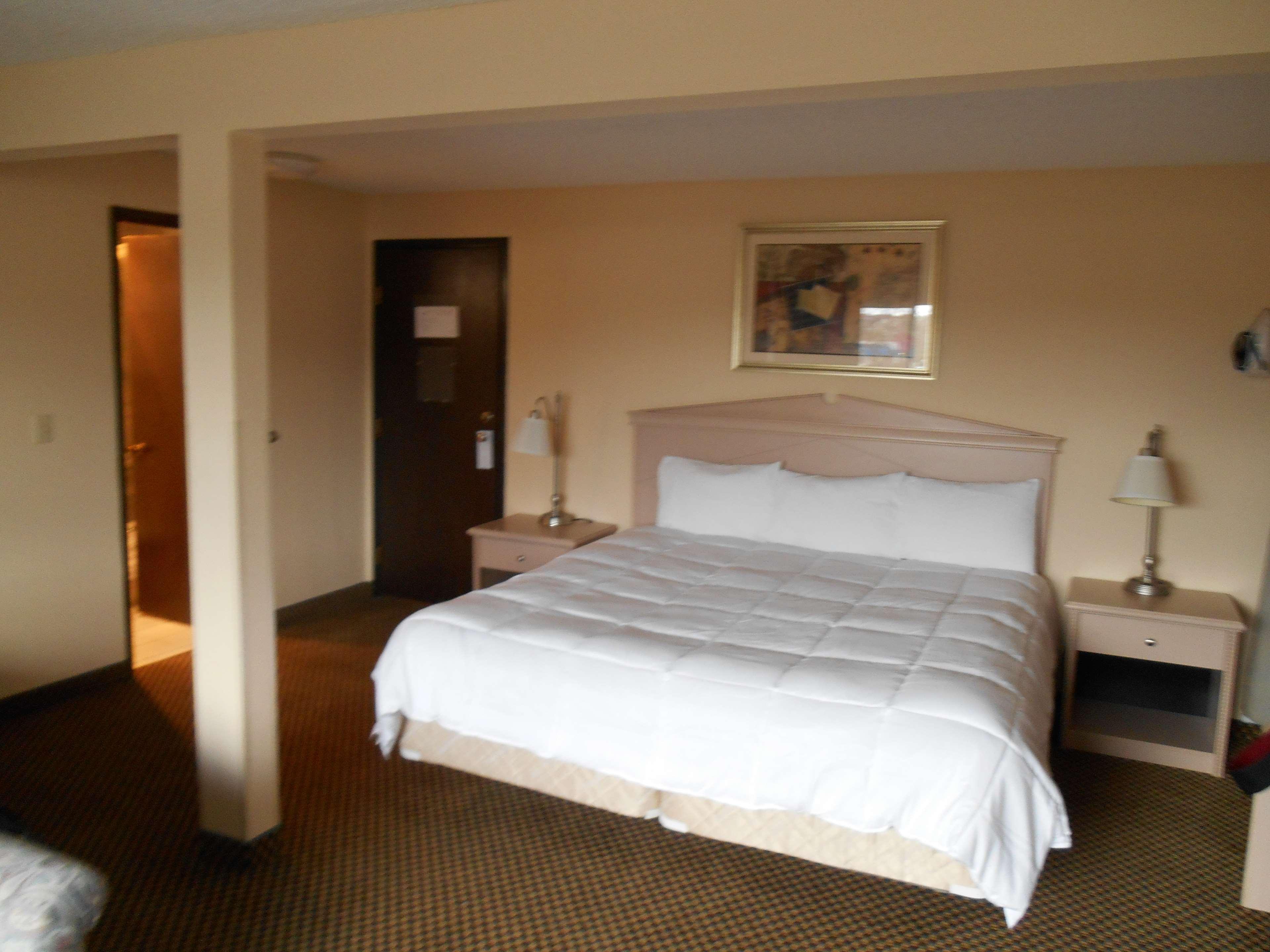 Guesthouse Inn & Suites Eugene/Springfield Bagian luar foto