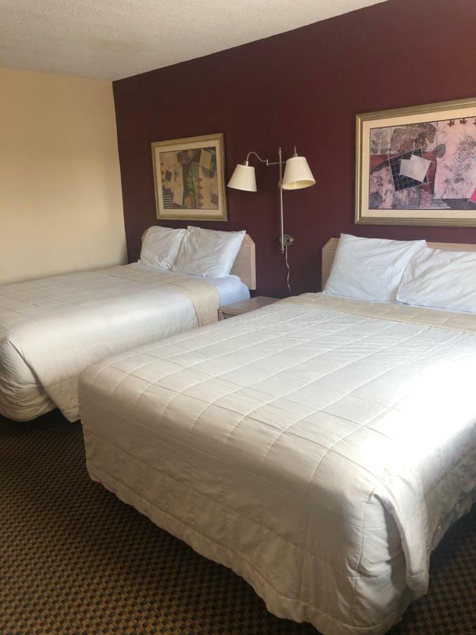 Guesthouse Inn & Suites Eugene/Springfield Bagian luar foto