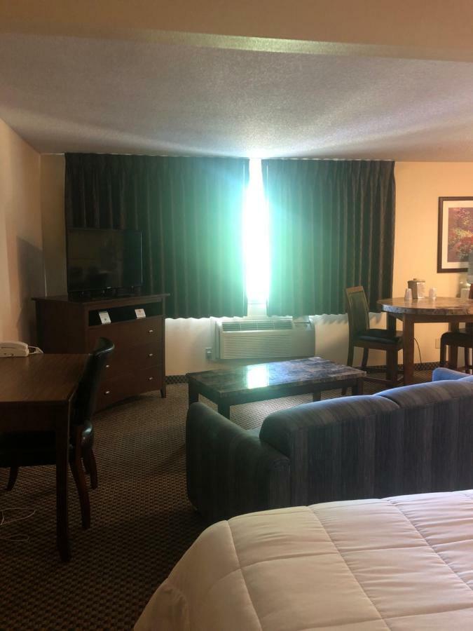 Guesthouse Inn & Suites Eugene/Springfield Bagian luar foto