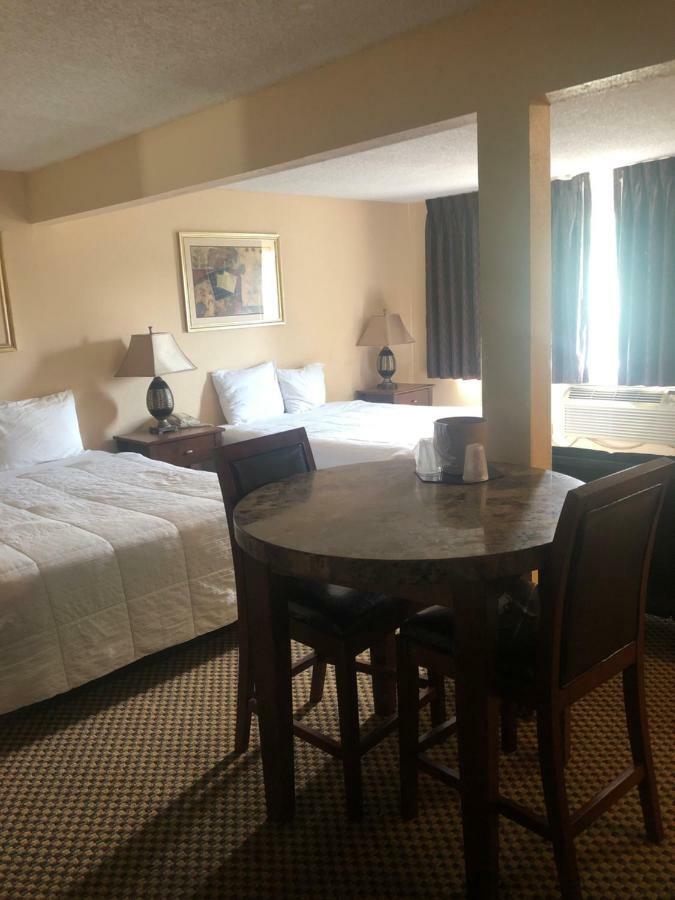 Guesthouse Inn & Suites Eugene/Springfield Bagian luar foto