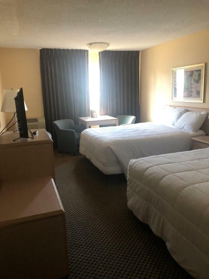 Guesthouse Inn & Suites Eugene/Springfield Bagian luar foto